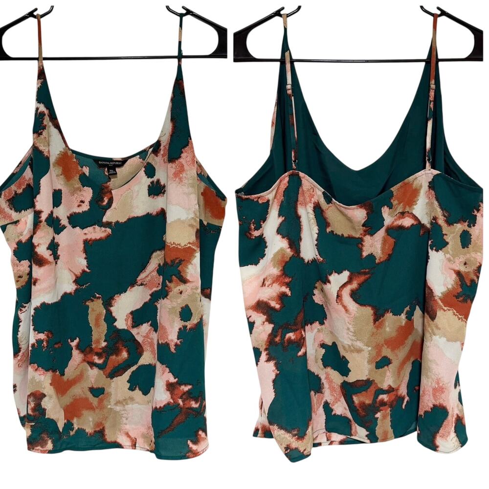 BANANA REPUBLIC Floral Camisole Green Size XL Lined Adjustable Spaghetti Strap